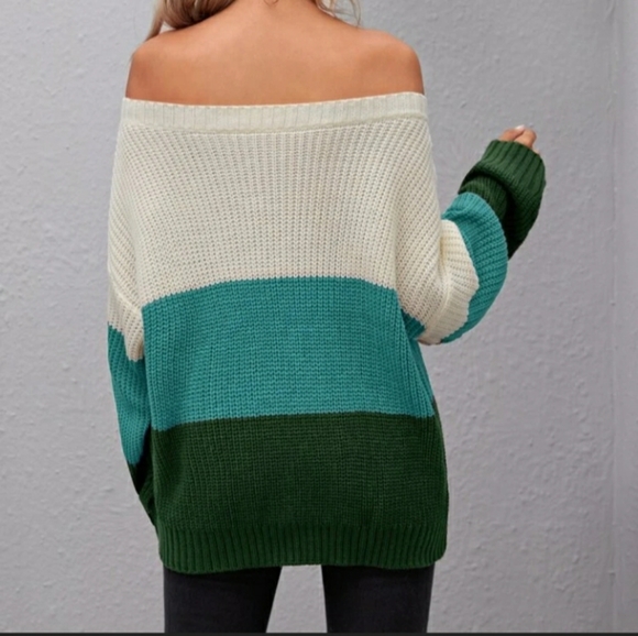 Oversize Sweater - Picture 5 of 5